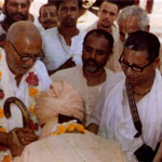 Srila Sridha Maharaj, Hari Charan Prabhu & Srila Govinda Maharaj